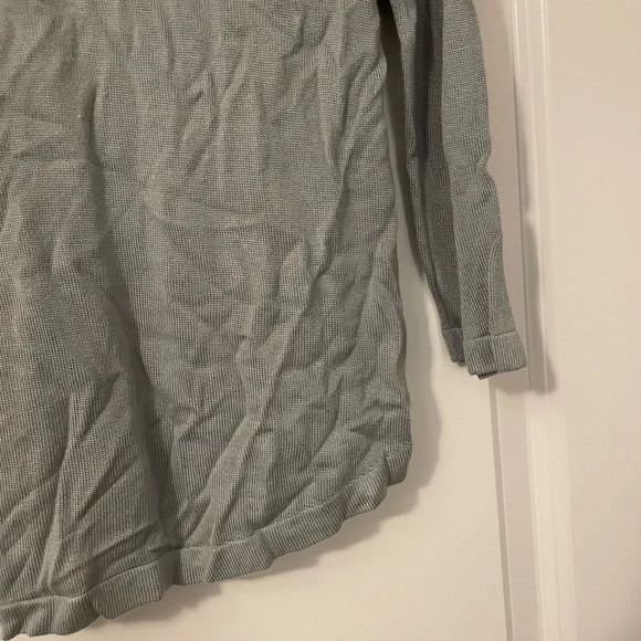 NWT Soft Surroundings Shimmer blue Longsleeve top - Picture 5 of 8